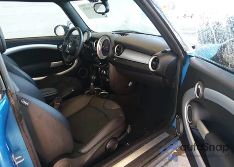 2012 Mini Cooper Clubman z USA, uszkodzony, nr VIN WMWZF3C54CT190089